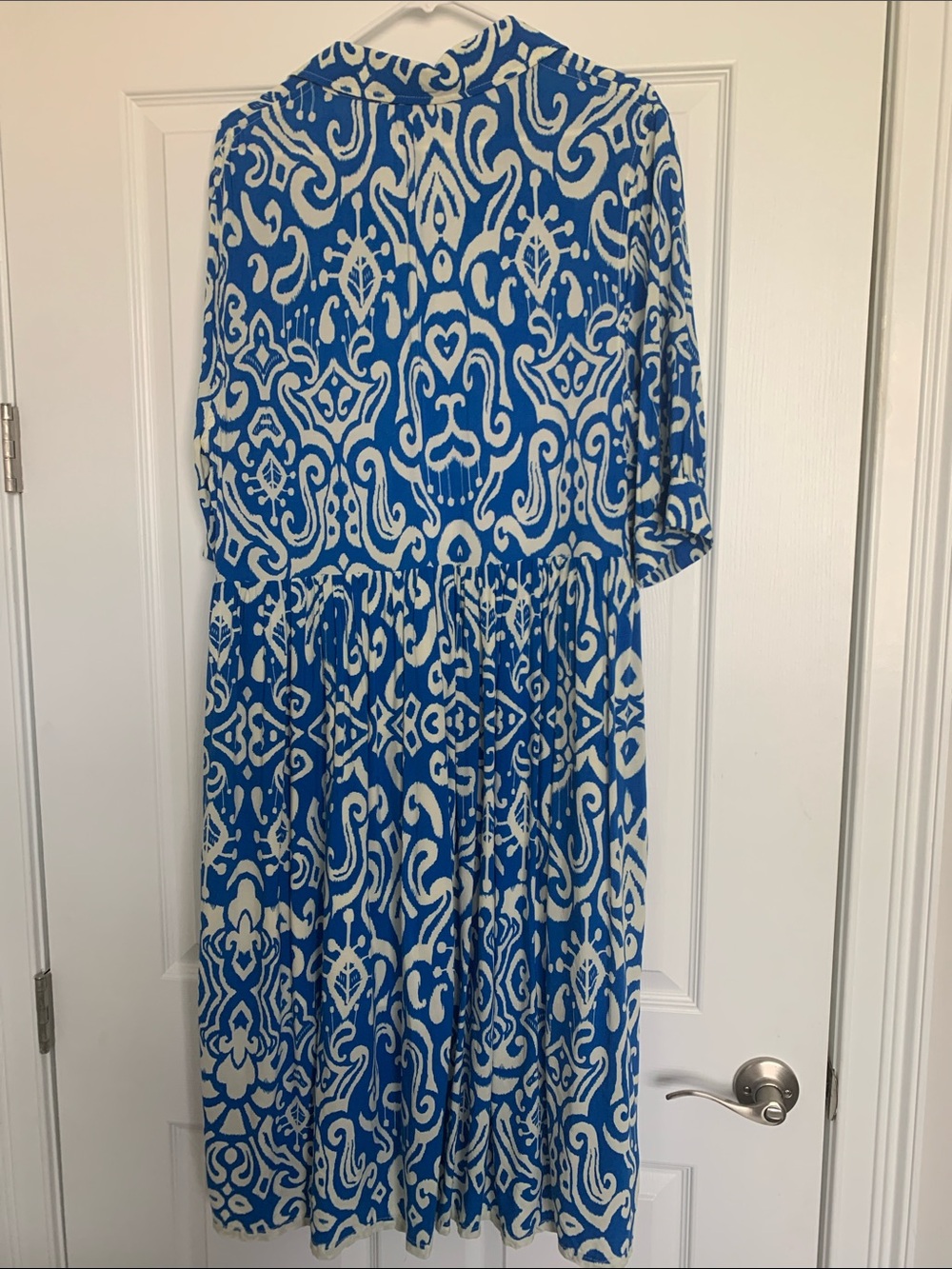 Entro Dress - Picture 2 of 9